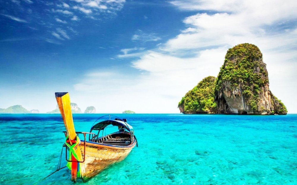 Лодка на пляже. Тайланд hd. Iphone phuket. Iphone phuket. Океан тайланд пхукет.