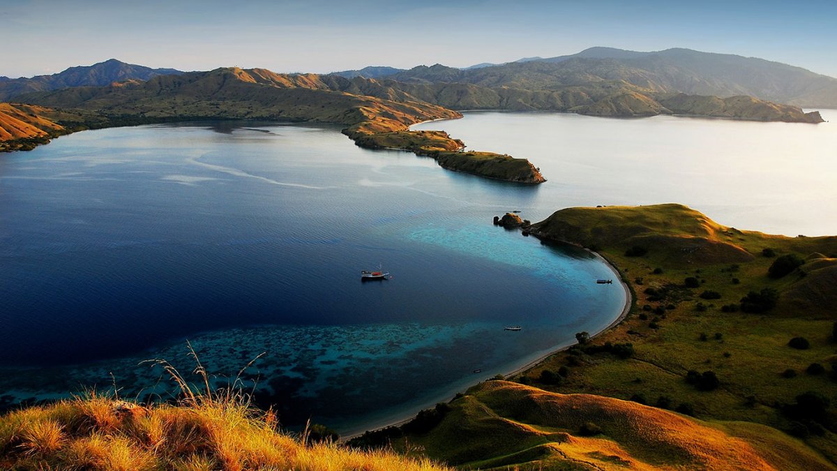 اجمل جزر سياحية في اندونيسيا