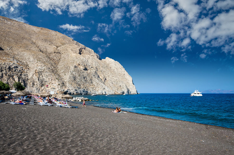 شاطئ بيريسا في اليونان