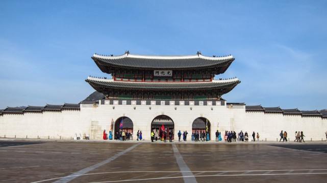 قصر جيونج بوك