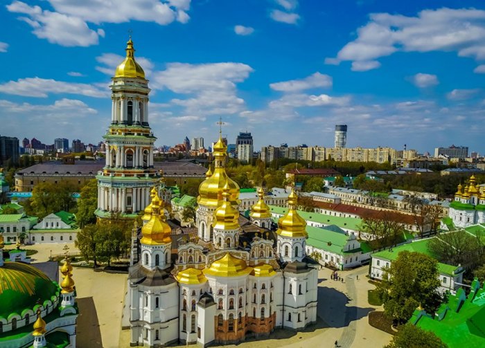 مجمع لافرا في كييف أوكرانيا