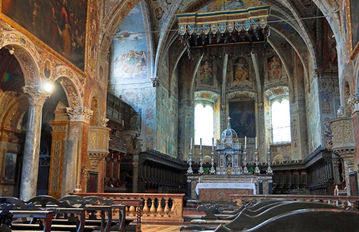 كنيسة القديس بطرس في بيروجيا الإيطالية