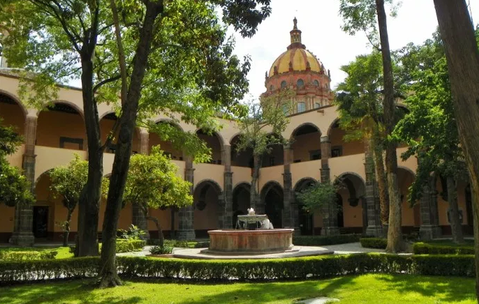المركز الثقافي المكسيكي