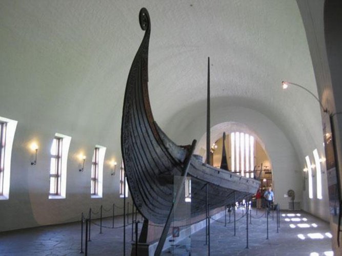 متحف سفينة الفايكنغ في أوسلو - النرويج