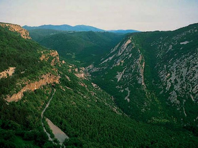 فال روساندرا Val Rosandra في تريستي