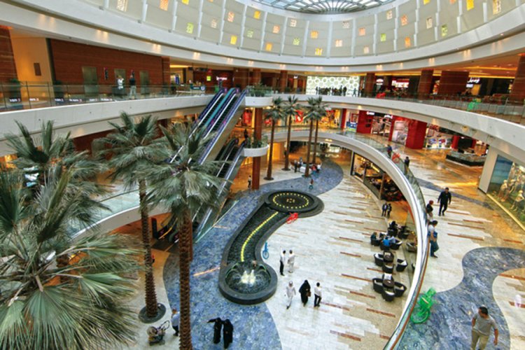 مركز الغرير التجاري في دبي
