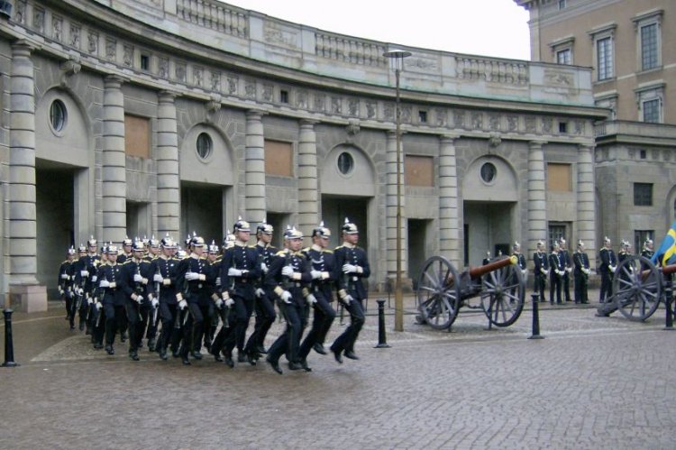 عروض الحرس الملكي في قصر ستوكهولم الملكي