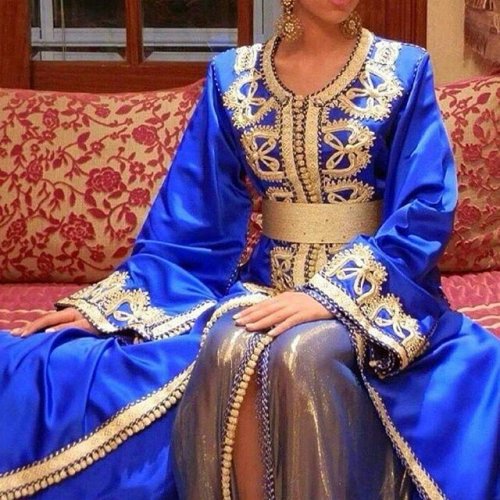 التكشيطة المغربي الزي الرسمي للنساء في المغرب