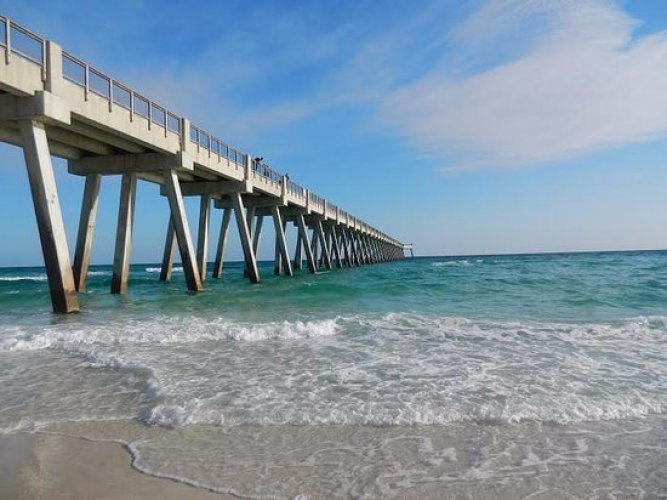 شواطئ نافارا بولاية فلوريدا