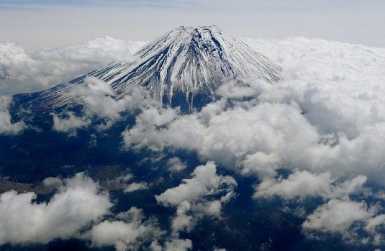 قمة جبل فوجي