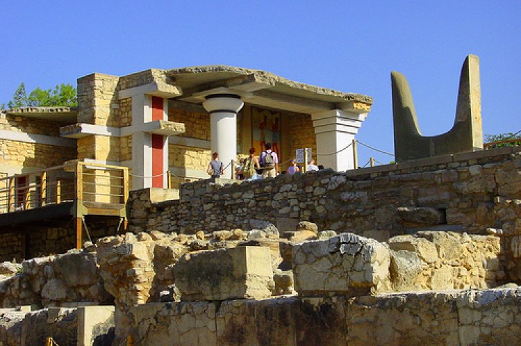 قصر كنوسوس في اليونان