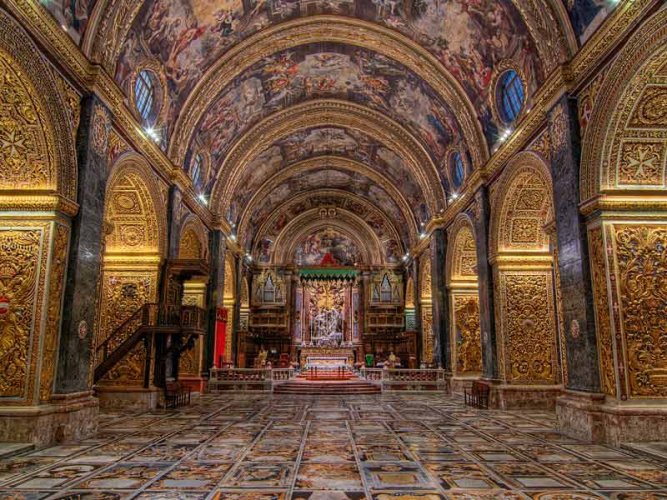 كاتدرائية القديس جون في مدينة فاليتا مالطا
