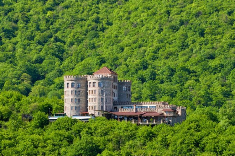 قلعة كفاريلي في جورجيا