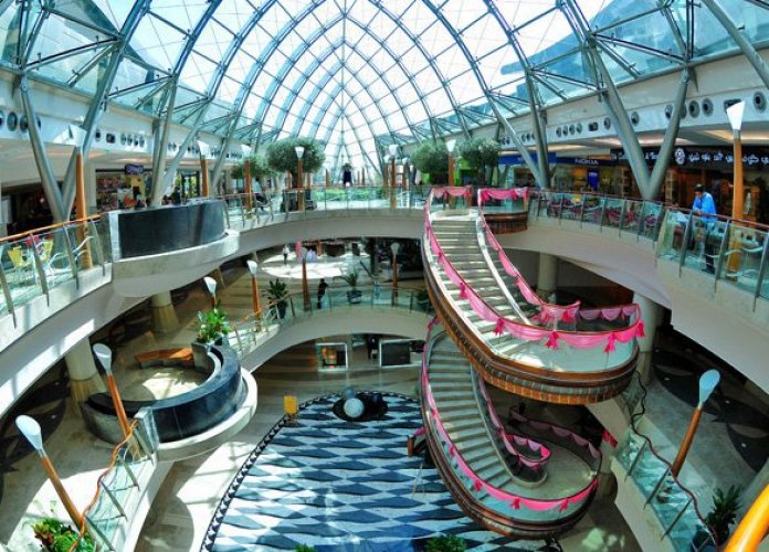 مركز تسوق برجمان في دبي