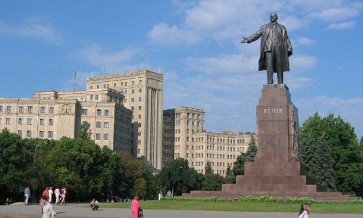 نصب لينين التذكاري في نوفوسيبيرسك