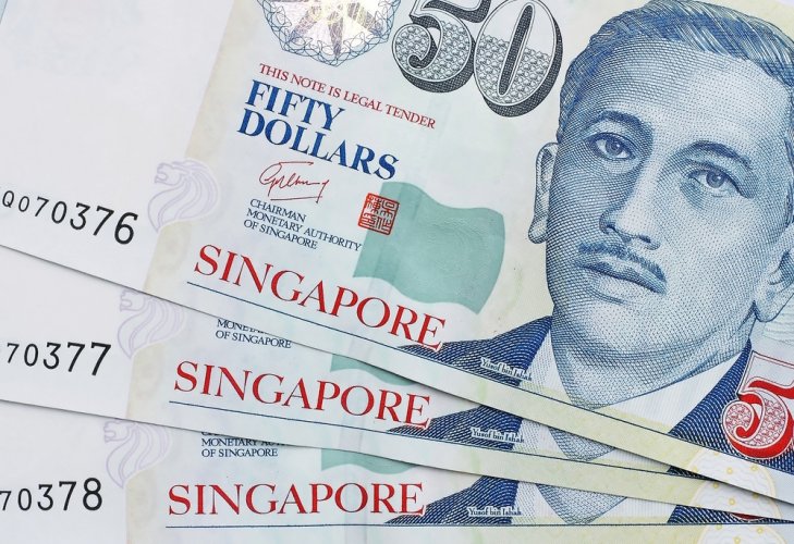 دولار سنغافوري العملة الرسمية لسنغافورة