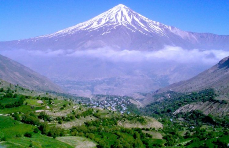 جبل دمافند في طهران - إيران