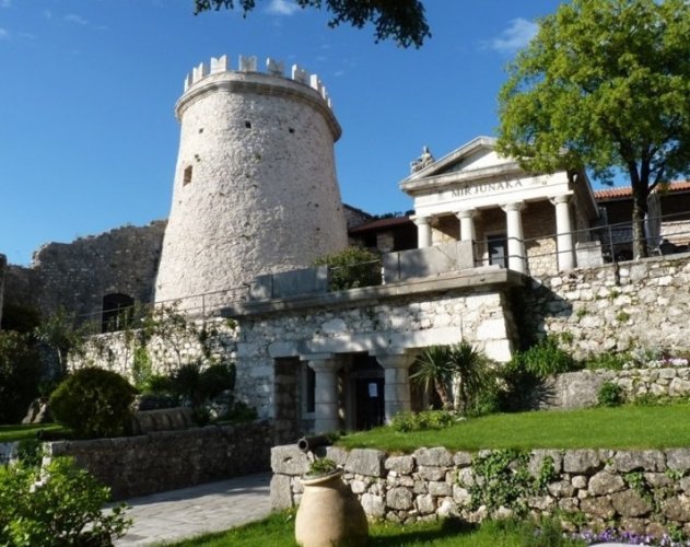 قلعة ترسات في مدينة رييكا 