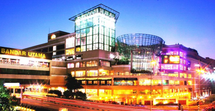 مركز تسوق ون أوتاما