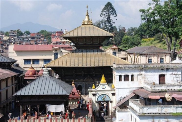  معبد باشوباتيناث Pashupatinath Temple في كاتماندو