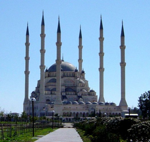 المسجد المركزي سابانجي في أضنة