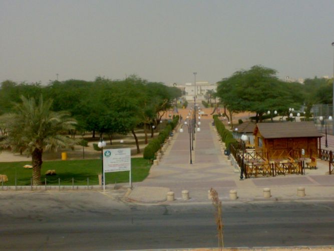 منتزه طريق النهضة في الرياض