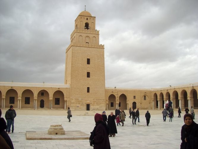 جامع عقبة بن نافع في القيروان