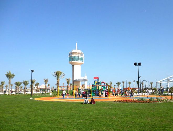 منتزه خليفة بن سلمان في المحرق - البحرين