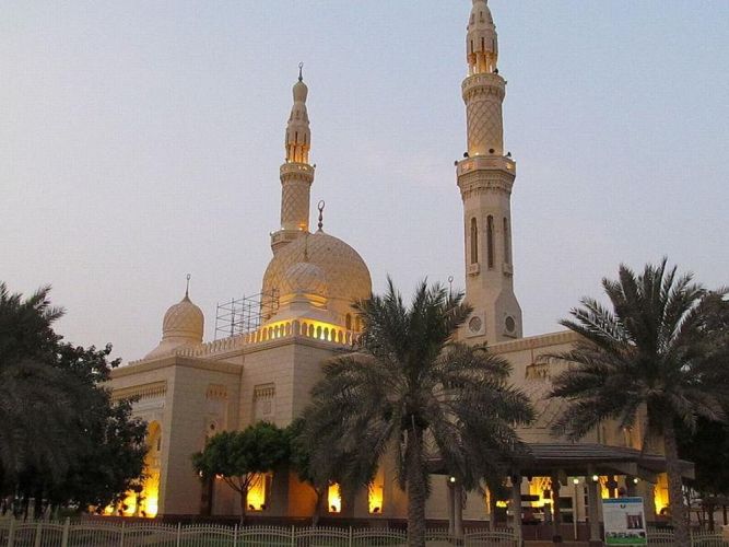 مسجد القبلتين في المدينة المنورة