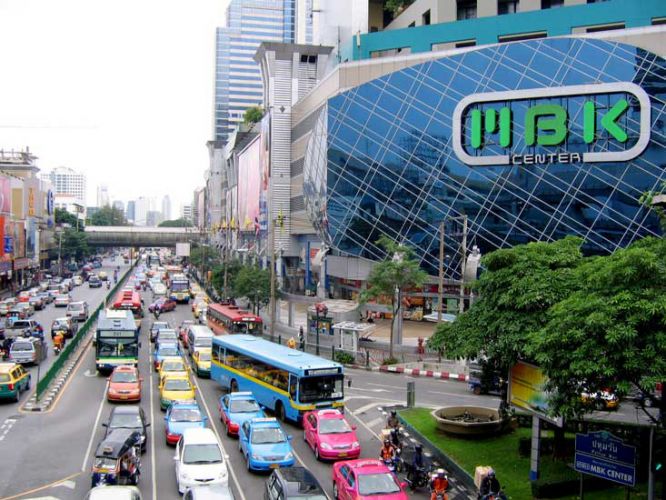 مركز تسوق أم بي كي Mbk Center في بانكوك سائح