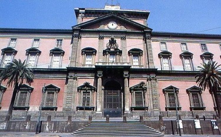 متحف الاثار في بولونيا