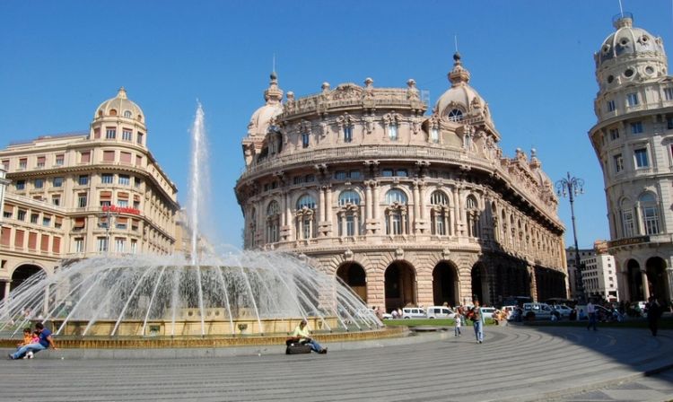 Piazza Raffaele De Ferrari