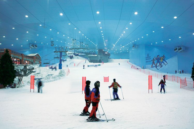 التزلج في دبي