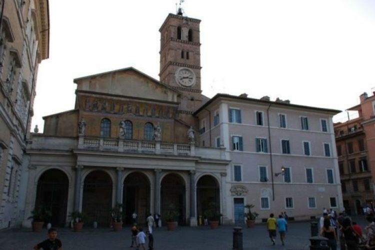 كنيسة سانت ماريا في روما - إيطاليا