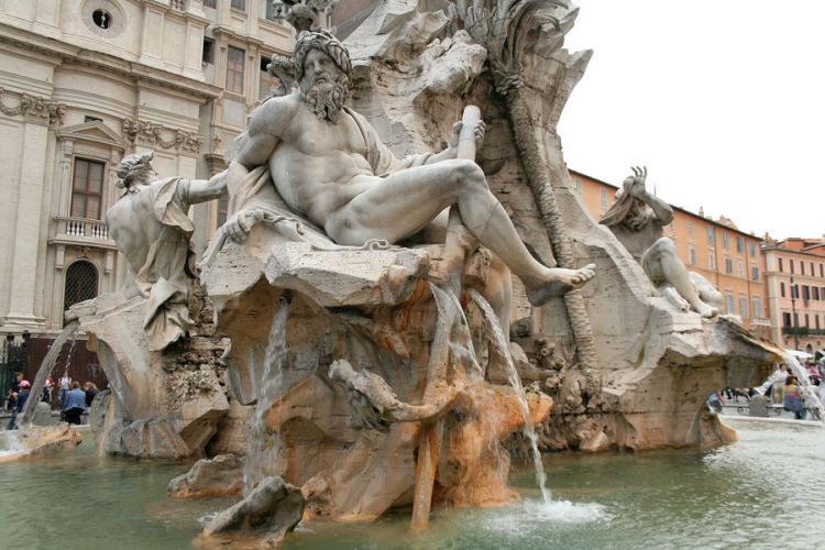 نافورة الانهار الاربعة في روما - ايطاليا