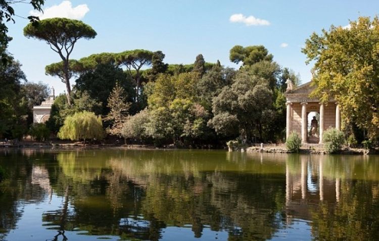 حدائق فيلا بورغيزي في روما