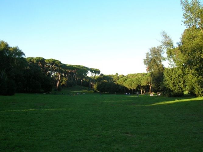 حديقة فيلا ادا - Villa Ada في روما