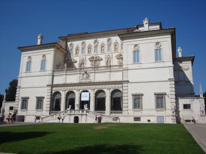 معرض بورغيزي في روما - ايطاليا