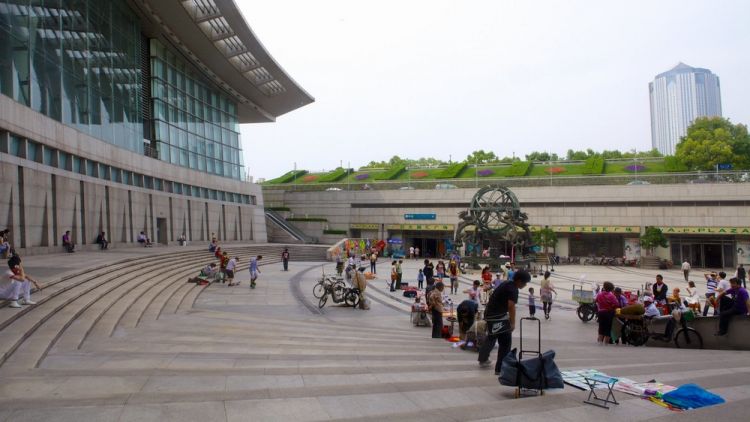 متحف العلوم والتكنولوجيا في شانغهاي - الصين