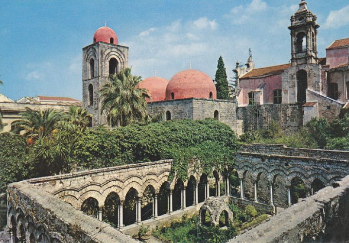 Cloister Of San Giovanni Degli Eremiti