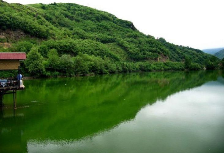 بحيرة سيراجول في طرابزون - تركيا