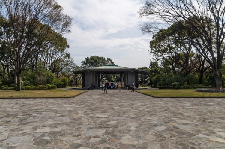 Chidorigafuchi National Cemetery