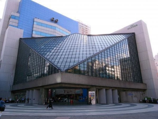 مسرح مدينة طوكيو - اليابان