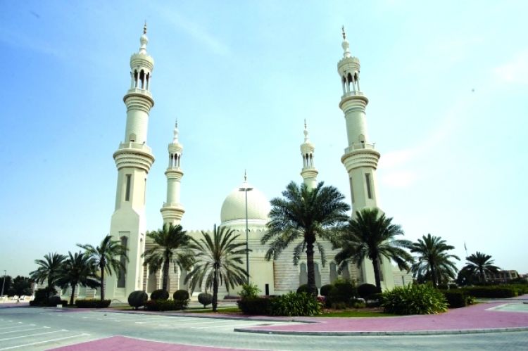 مسجد الشيخ زايد في عجمان