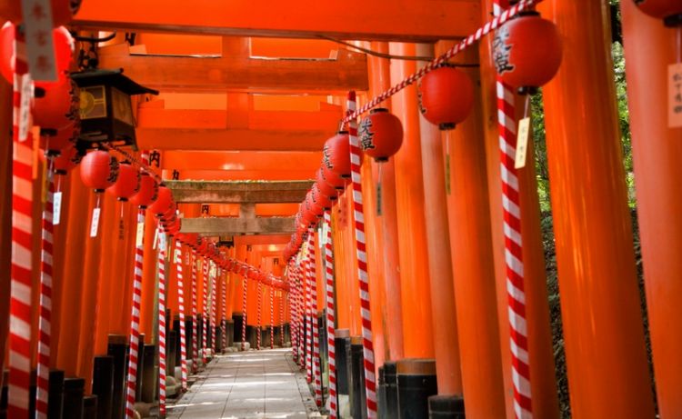 فوشيمي اناري - Fushimi-Inari