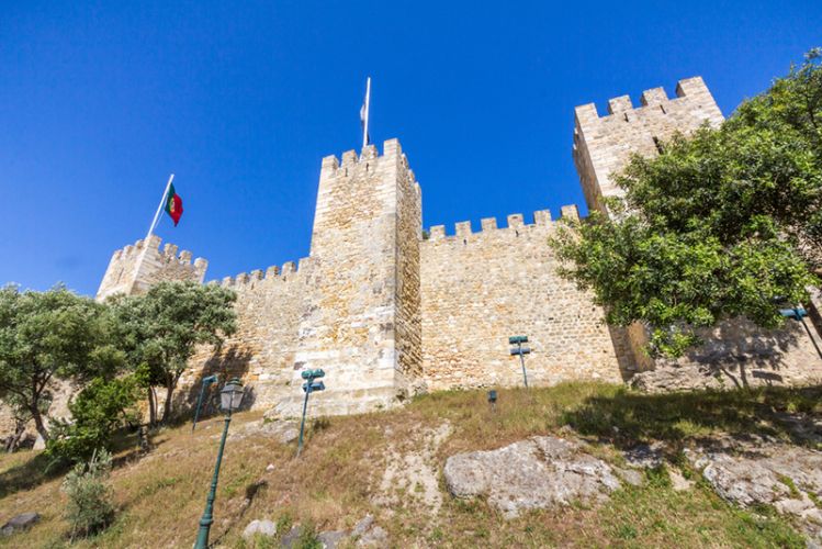 قلعة ساو خورخي في لشبونة - البرتغال