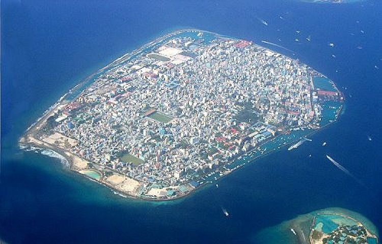 جزيرة ماليه - جزر المالديف