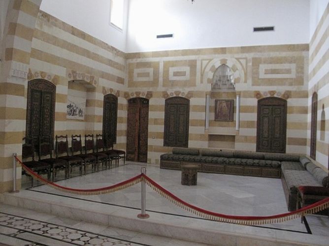 قصر بيت الدين في محافظة جبل لبنان