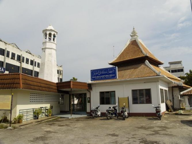 مسجد قرية هولو  بملاكا ماليزيا