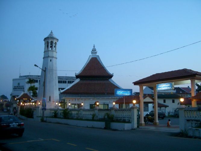 مسجد قرية هولو في ملاكا - ماليزيا